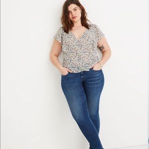 Madewell Carmelina Flutter-Sleeve Top